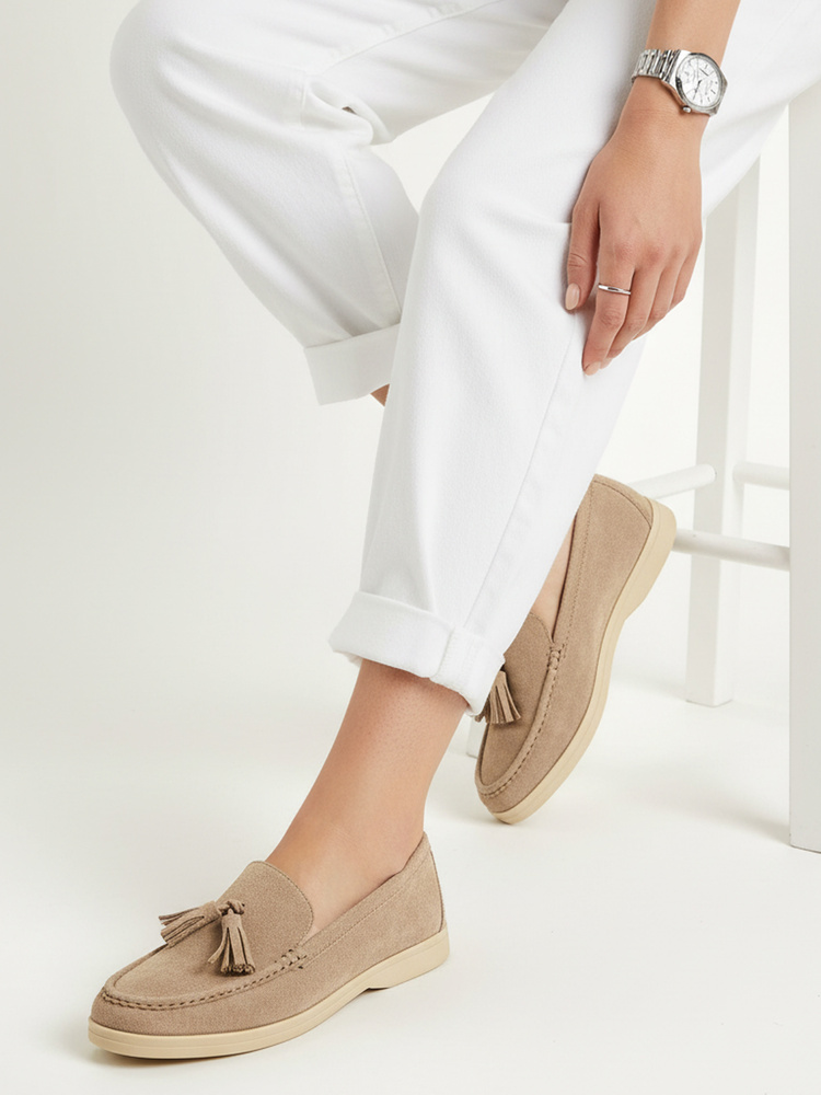 Dámske mokasíny s ozdobnými strapcami