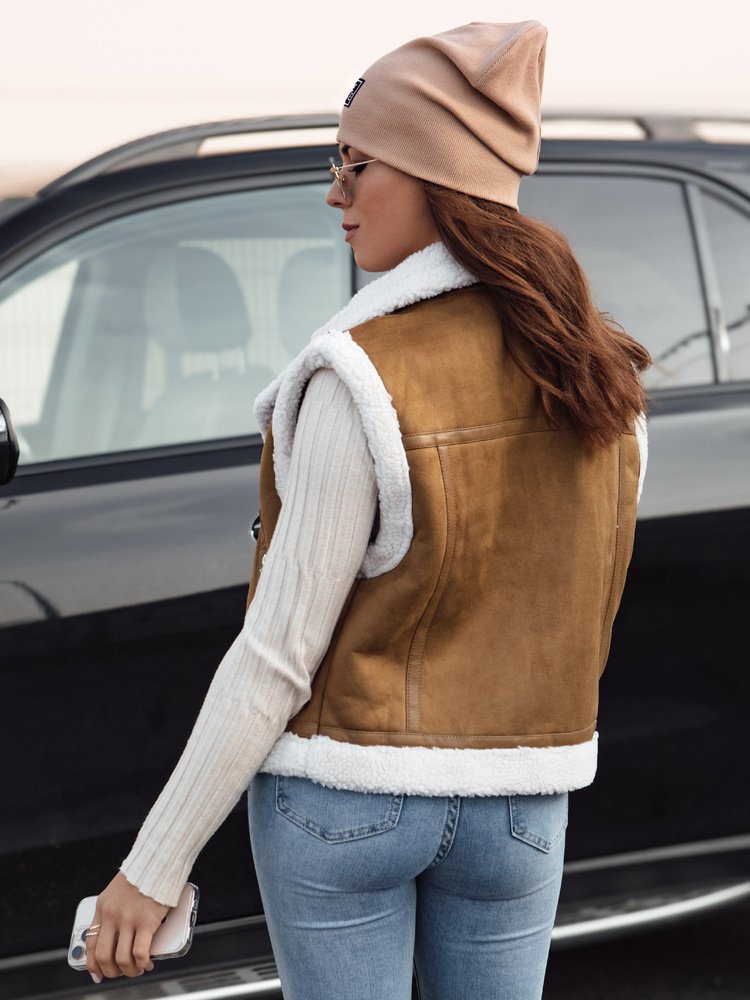 Kamizelka damska zamszowa z kożuszkiem WOOLZIP kamelowa Dstreet