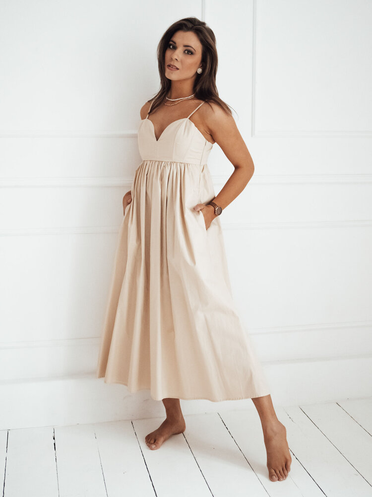 Sukienka midi ELIENE jasnobeżowa Dstreet