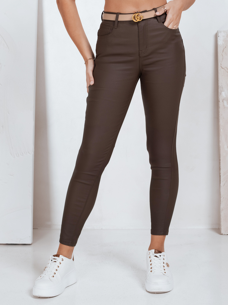 Pantaloni cerați pentru femei, maro