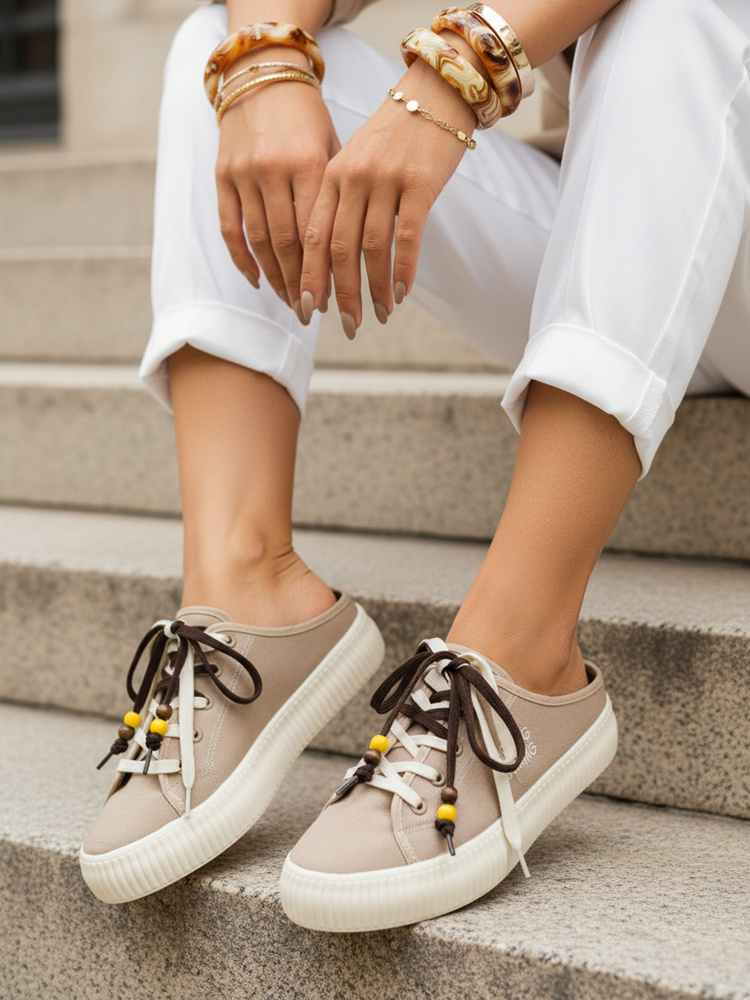 Дамски сандали на платформа