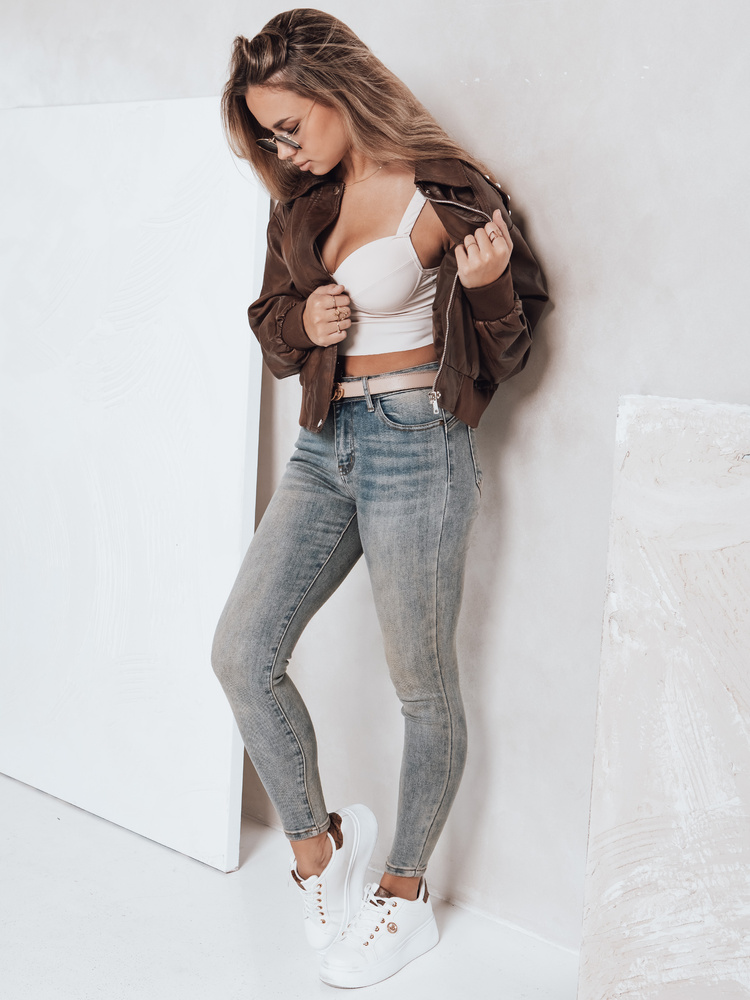 Blugi skinny push-up pentru femei