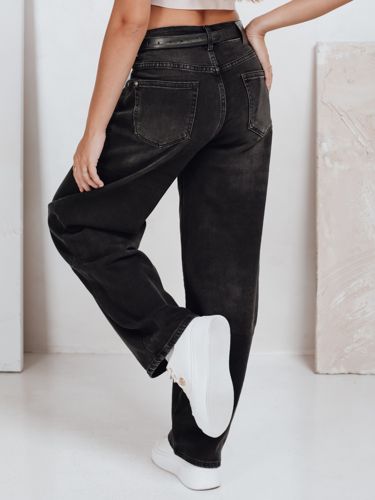 Blugi negri cu croială tip balon pentru femei