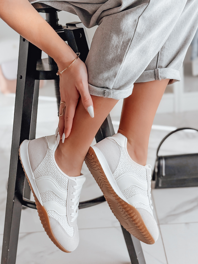 Teniși sport pentru femei INFAMES albi