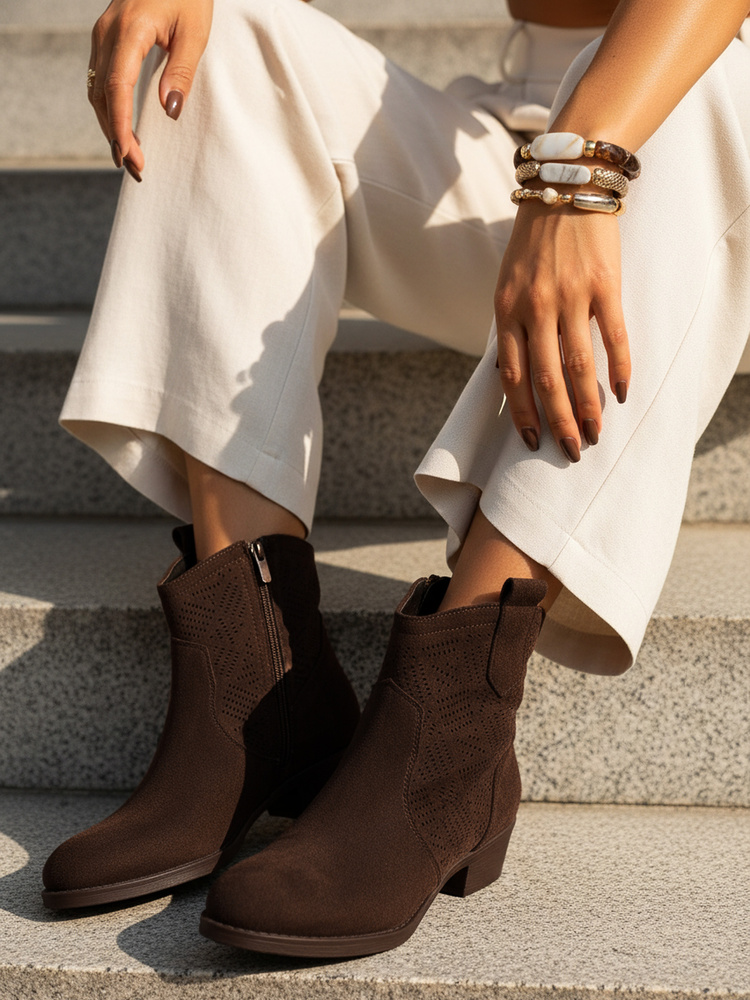 Дамски сандали