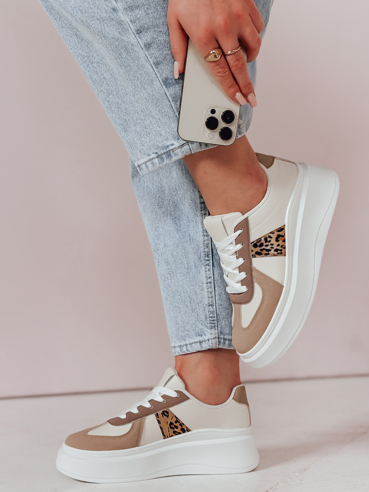 Adidași pentru femei pe platforma MODNIKKI