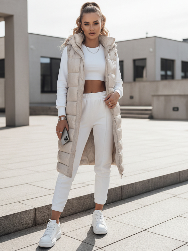 Dlouhá prošívaná vesta s kapucí