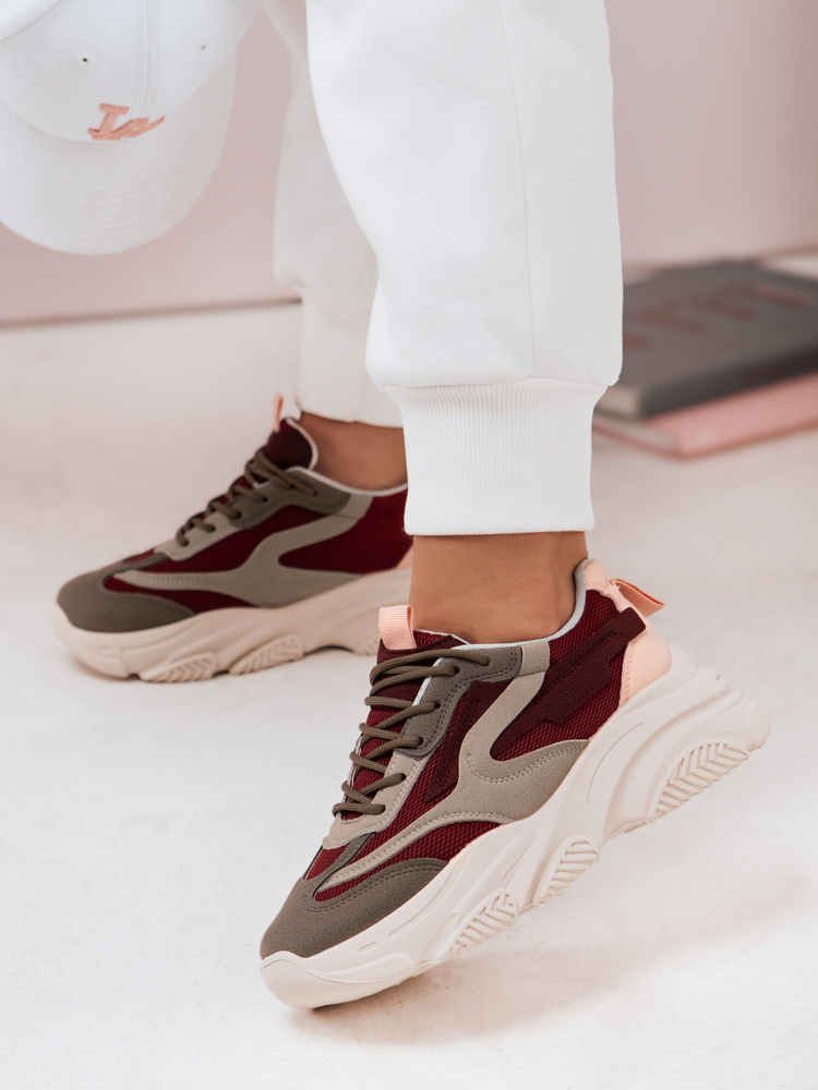 Teniși vișini pentru femei pe platforma VISTALA