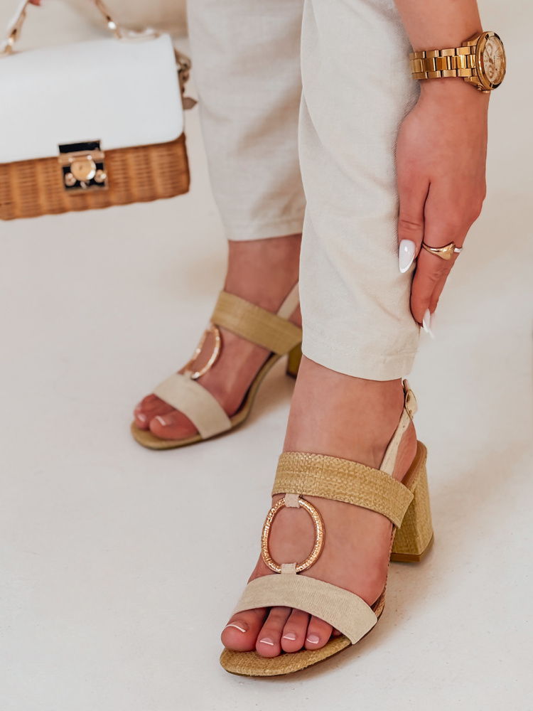 Sandały damskie na słupku ROMELLA beżowe Dstreet