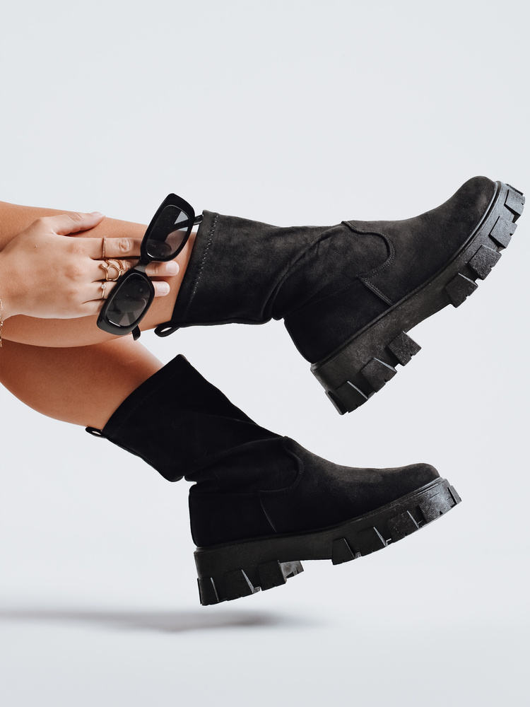 Ghete negre de damă cu platformă până la gleznă