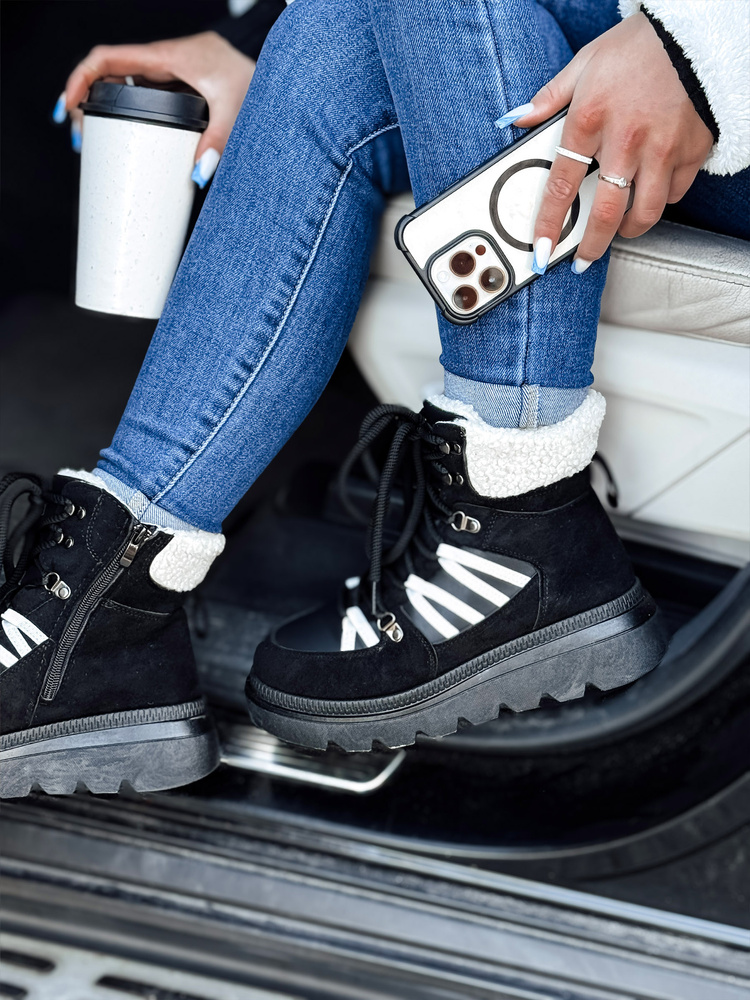 Botki damskie COZYLOFT ocieplane trekkingowe czarne Dstreet