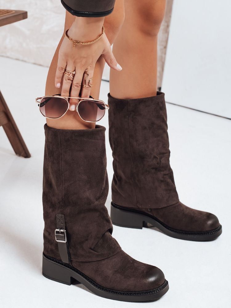 Kozaki damskie zamszowe brązowe Dstreet