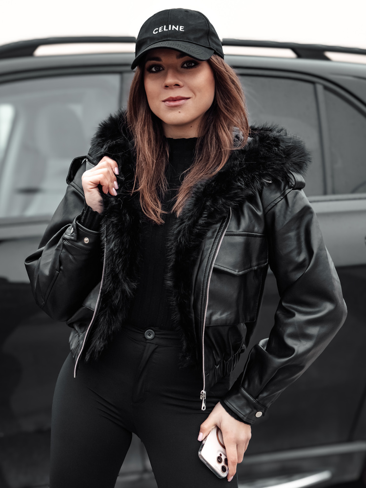 Geacă de piele pentru femei cu glugă și blană