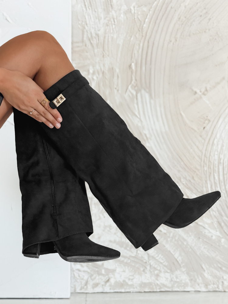 Čierne vysoké čižmy bez podpätku