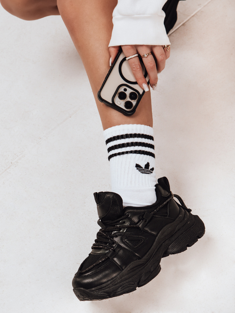 Teniși negri de damă cu talpă groasă