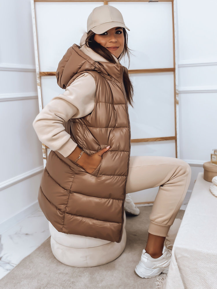 Vesta dama, DStreet Aras