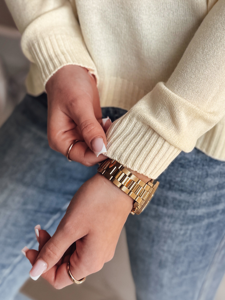 Sweter damski one size oversize gładki SENZIA brzoskwiniowy Dstreet
