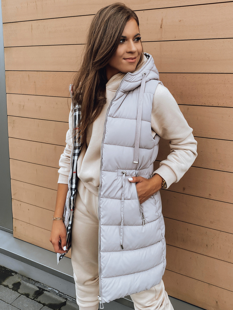 Vesta dama, DStreet Keris