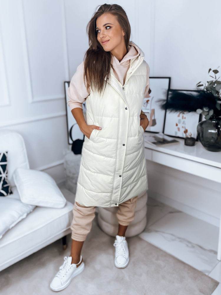 Vesta dama, DStreet Brons