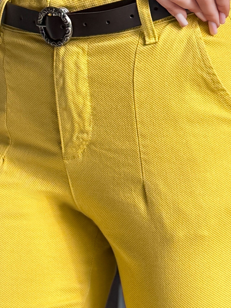 Dámske slim fit nohavice TAIRONIK s opaskom, horčicové