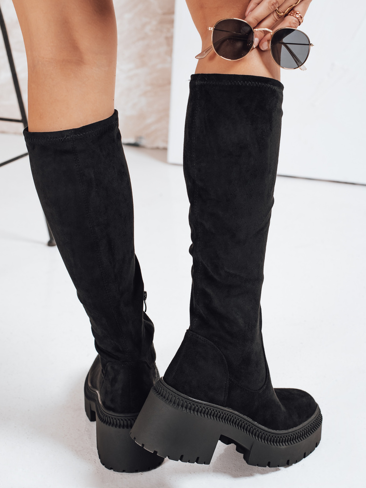 Kozaki damskie zamszowe na grubej podeszwie czarne Dstreet