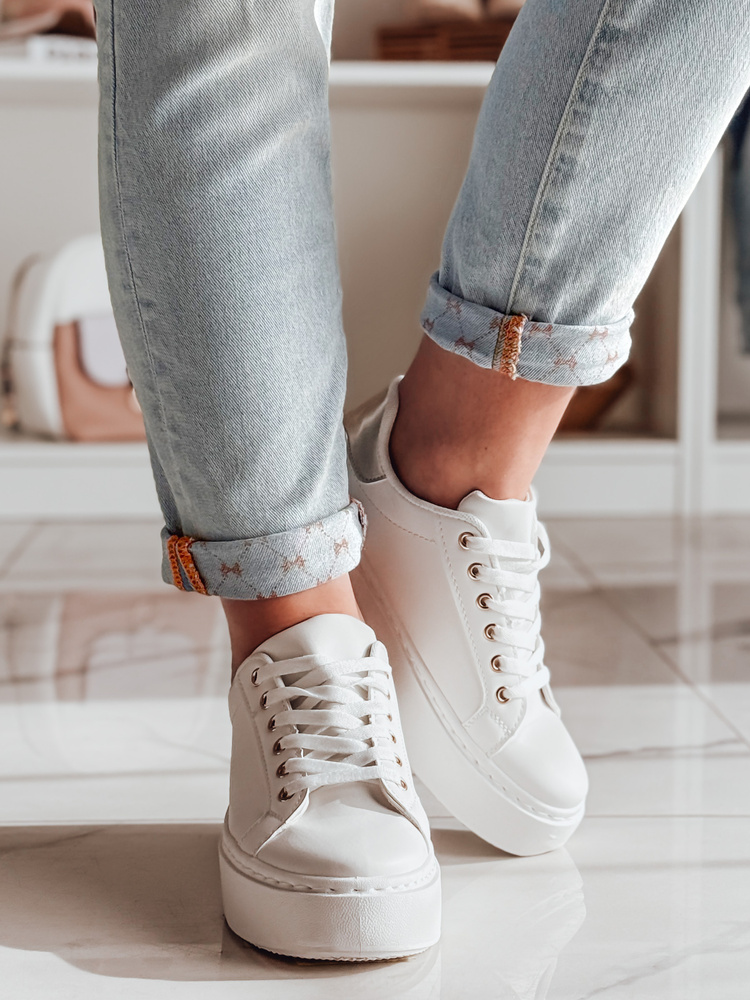 Spodnie damskie jeansowe mom fit DEMILOVE niebieskie Dstreet