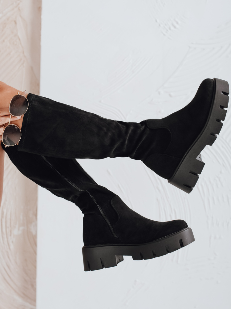 Kozaki damskie zamszowe na platformie czarne Dstreet