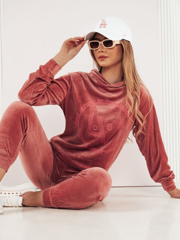 Welurowy komplet damski VIP PRIVATE różowy Dstreet
