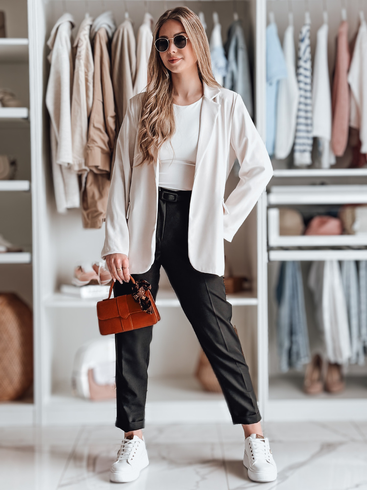 Pantaloni eleganți de damă cu pliuri și curea