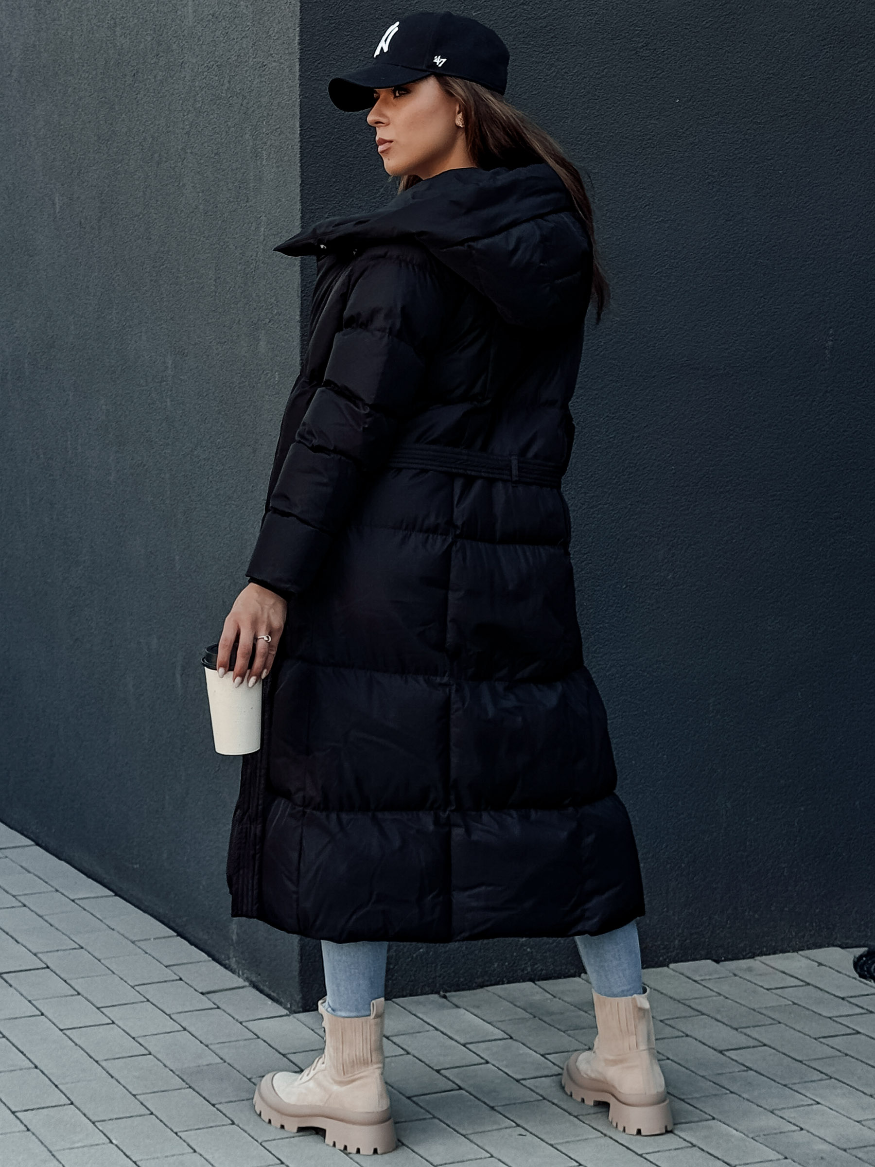 Palton matlasat pentru femei CLOUTIQUE negru