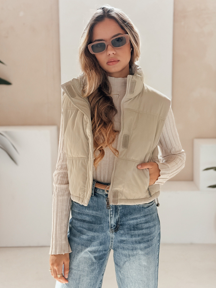 Vestă matlasată bej pentru femei Dstreet