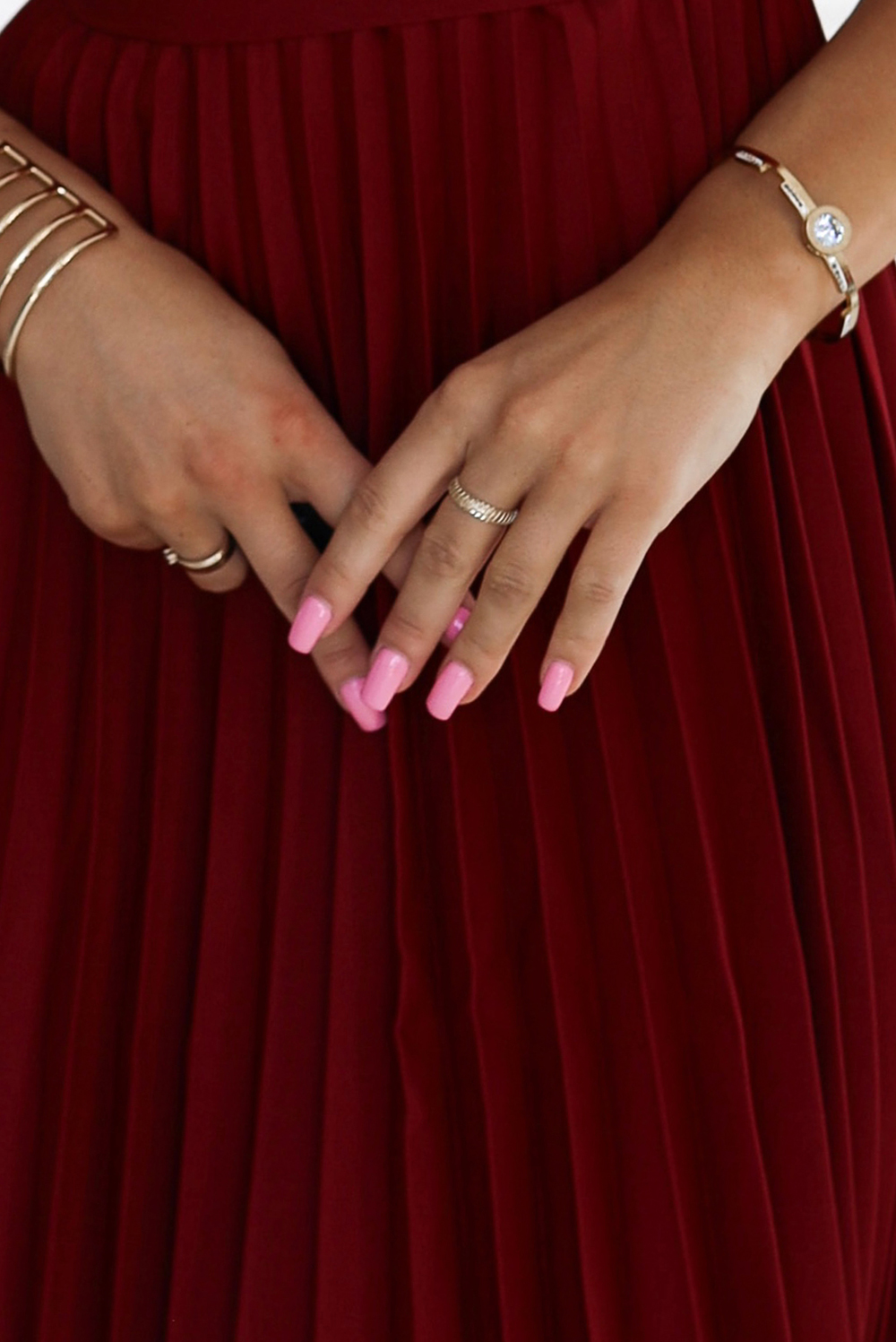 311-15 LILAC Pleated dress with short sleeves and belt - BORDO