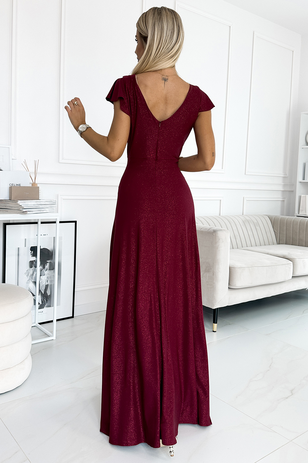 Women's shiny long dress with Numoco neckline