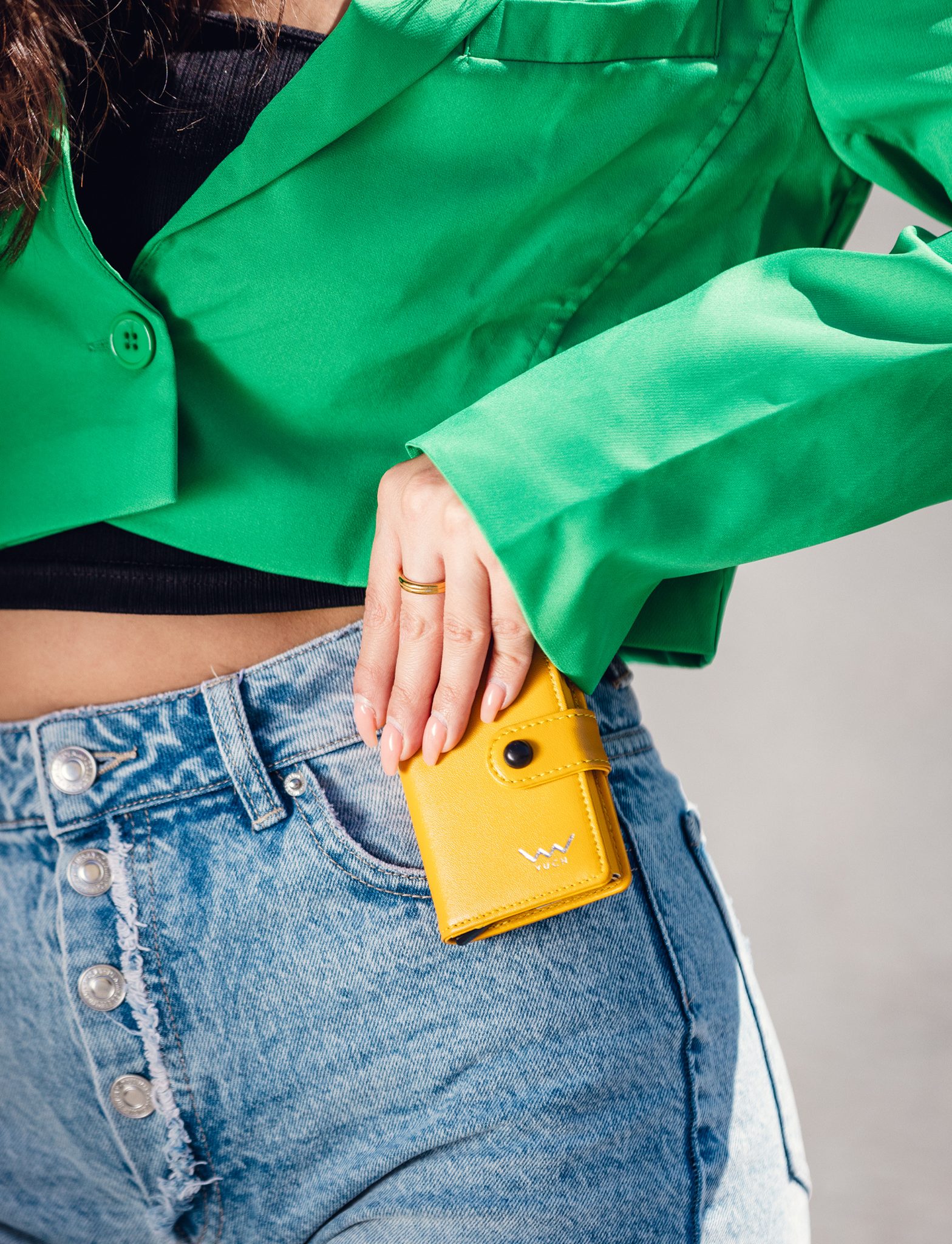 Portofele pentru femei Vuch - galben