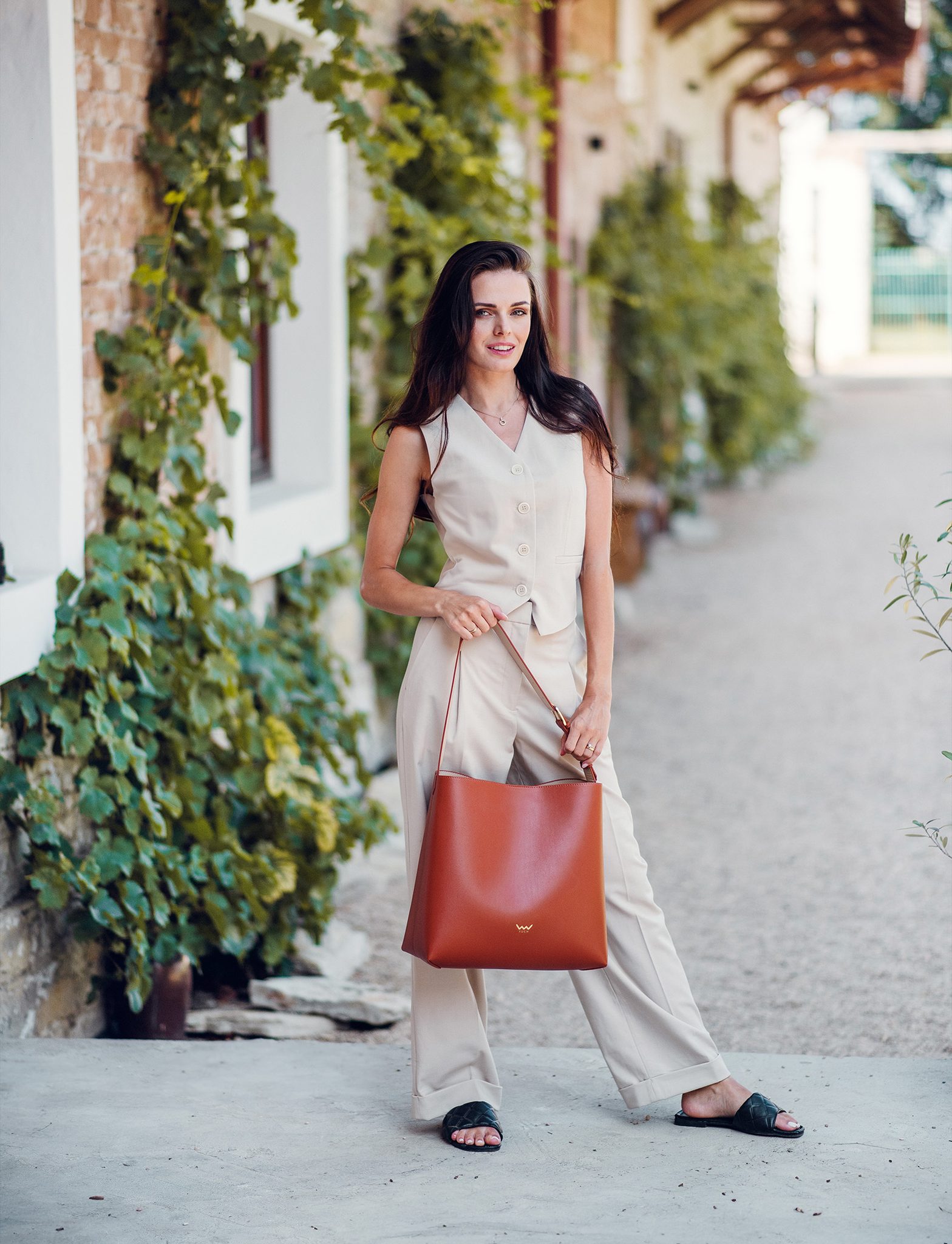 VUCH Justeene Brown Handbag