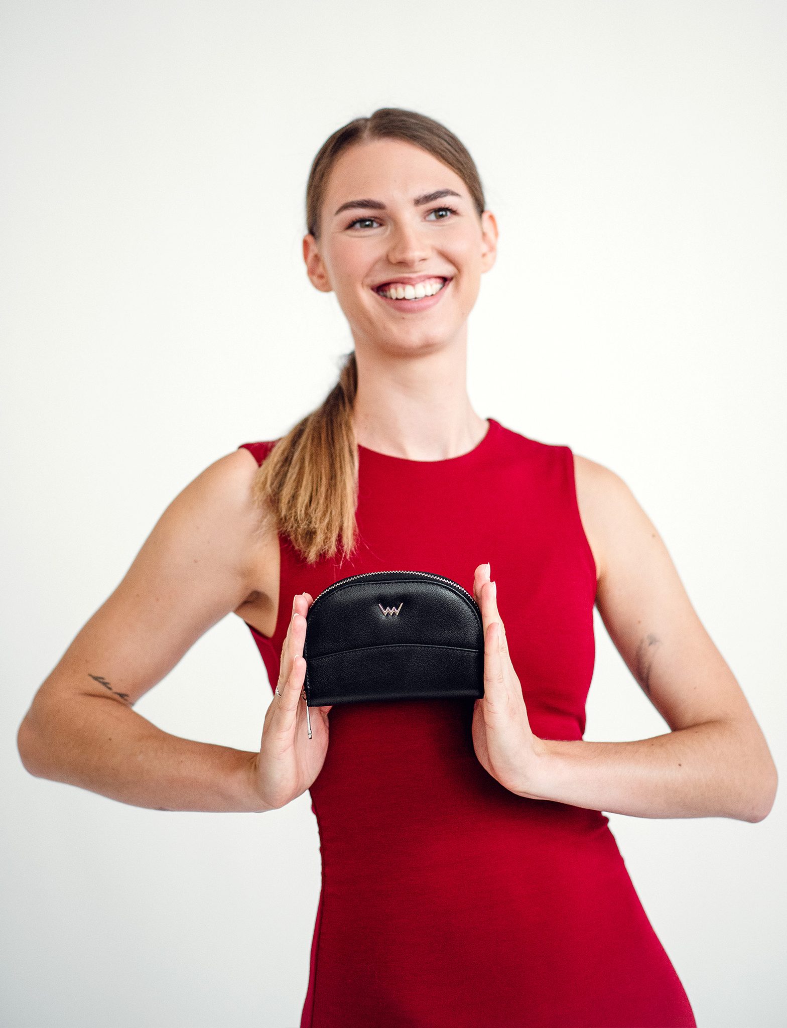 VUCH Alindra Black Wallet