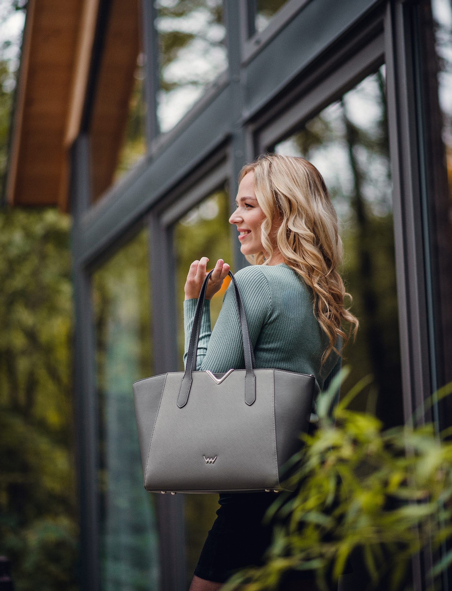 Geantă de mână VUCH