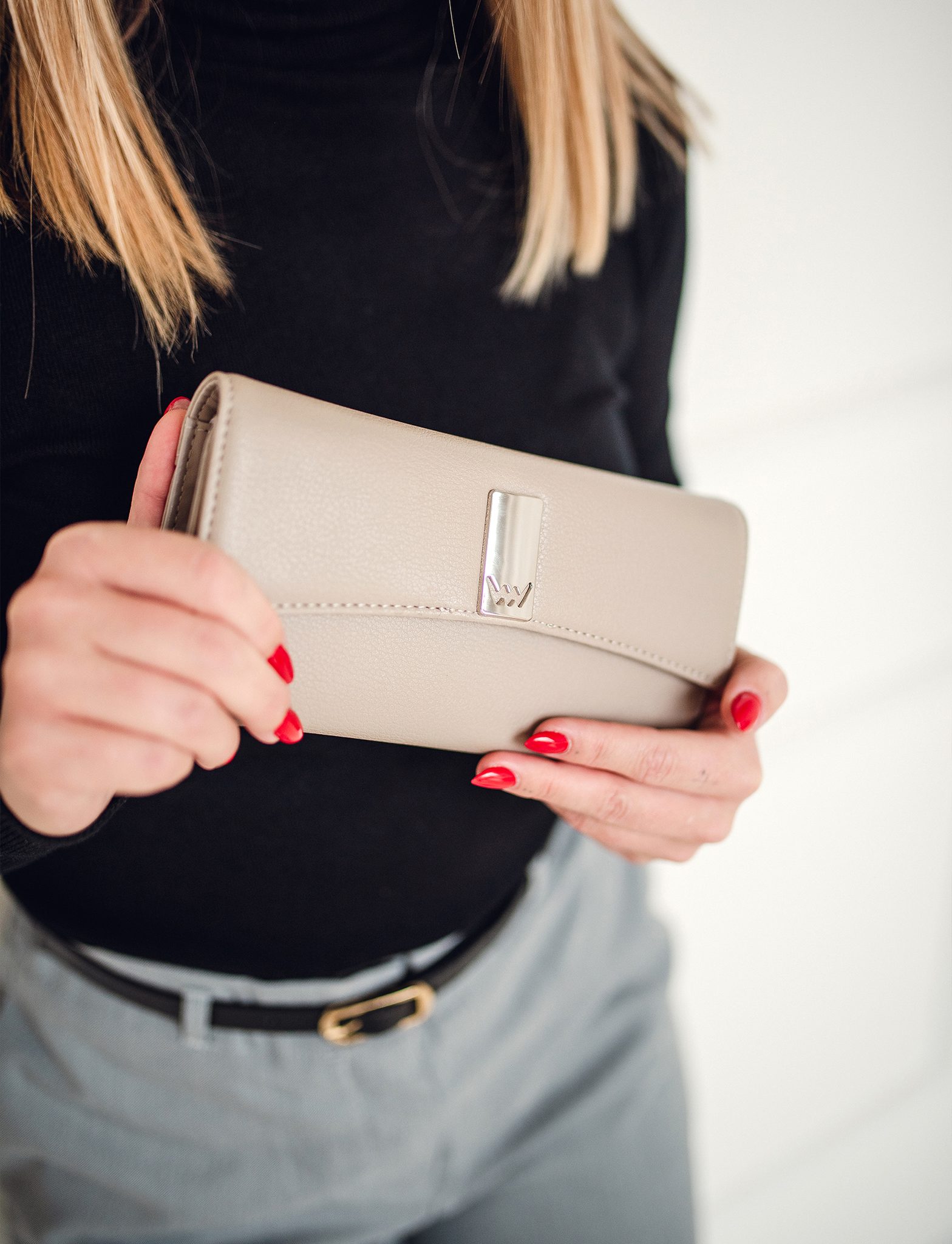 Portofele pentru femei Vuch - bej