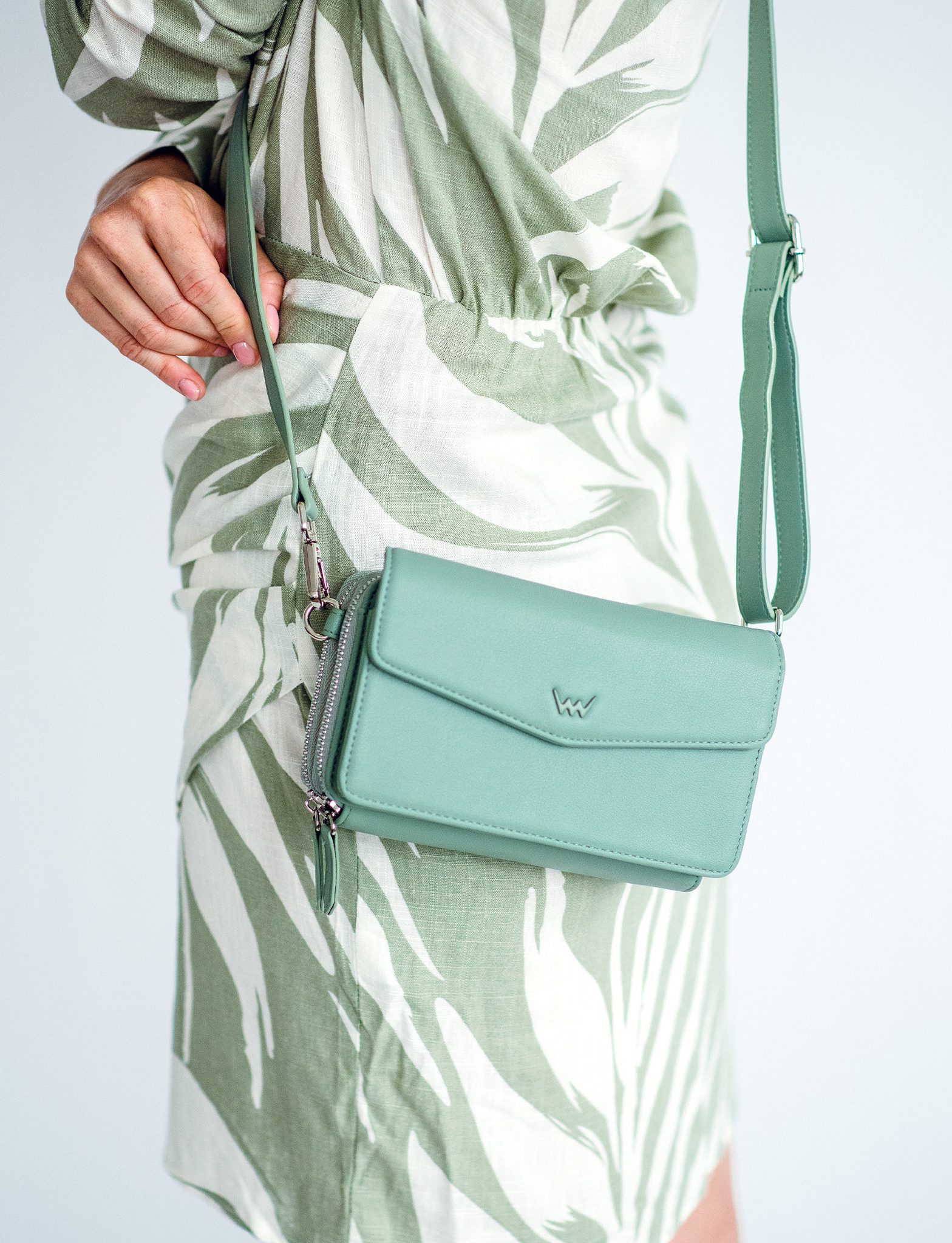 VUCH Moana Dusty Green Handbag