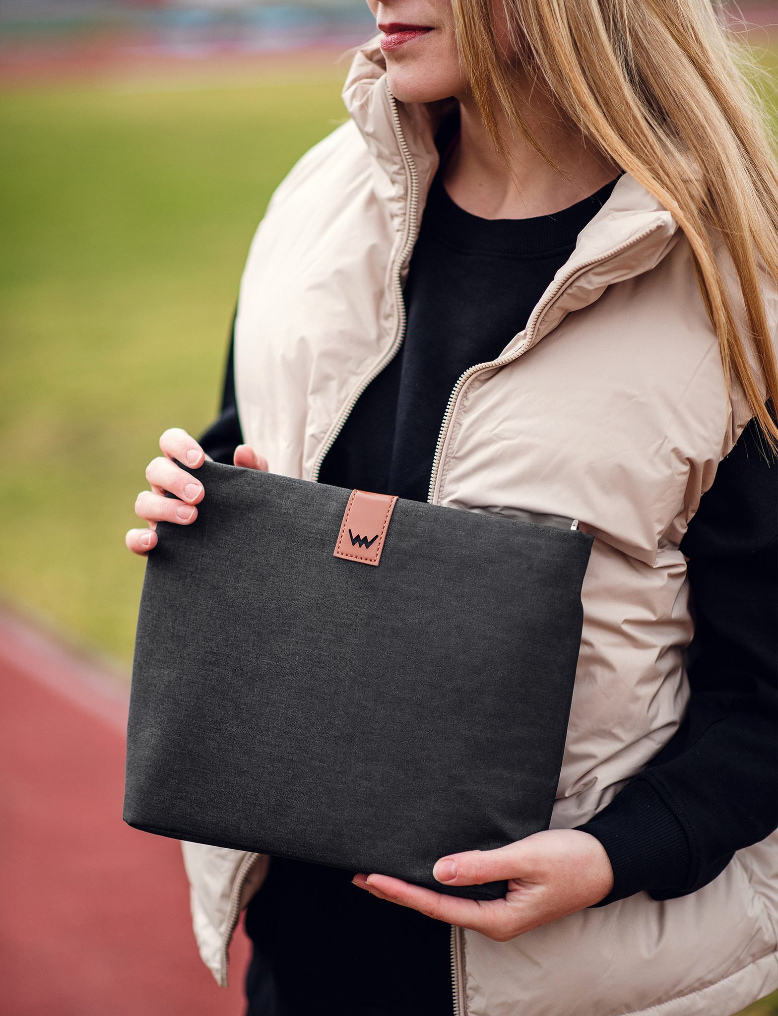 Genti pentru femei Vuch - negru