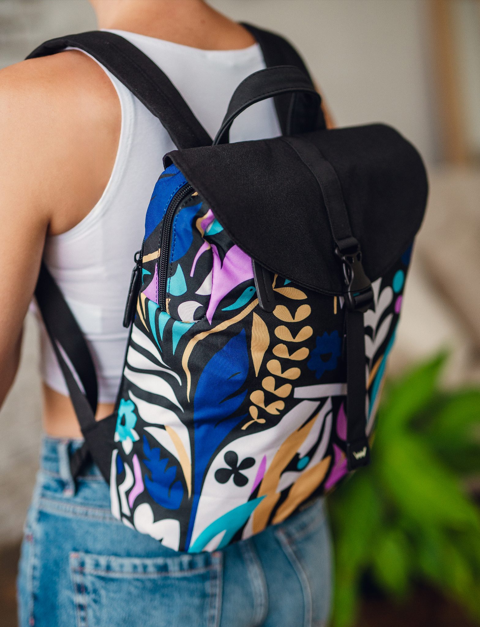 VUCH Corbin Waves Garden city backpack