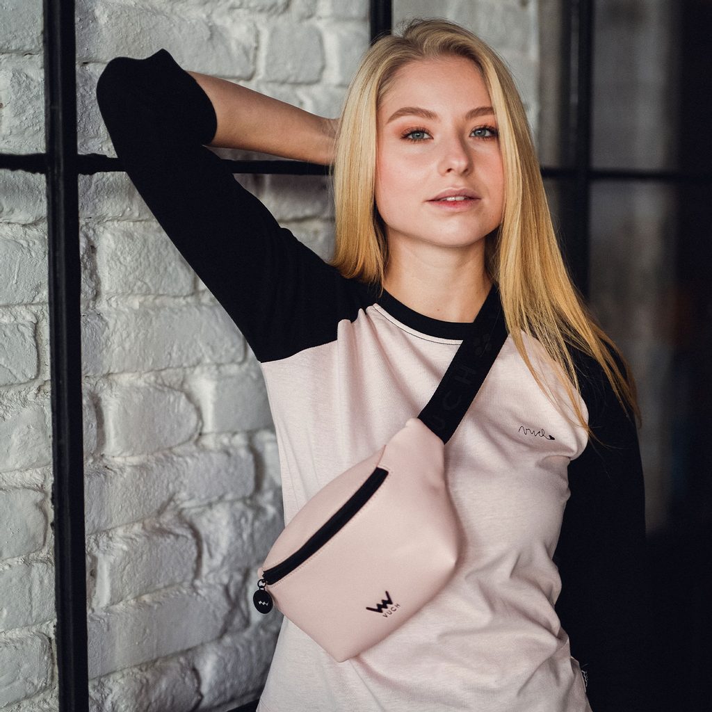 Vuch fanny vuch Fanny Vuch Evitta