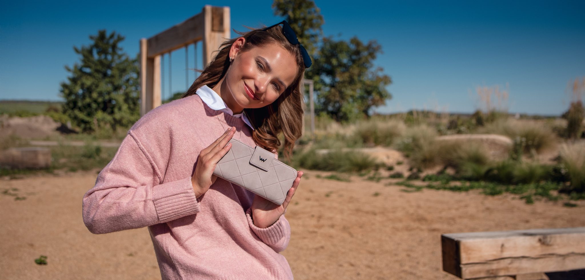 Portofele pentru femei Vuch - mov deschis