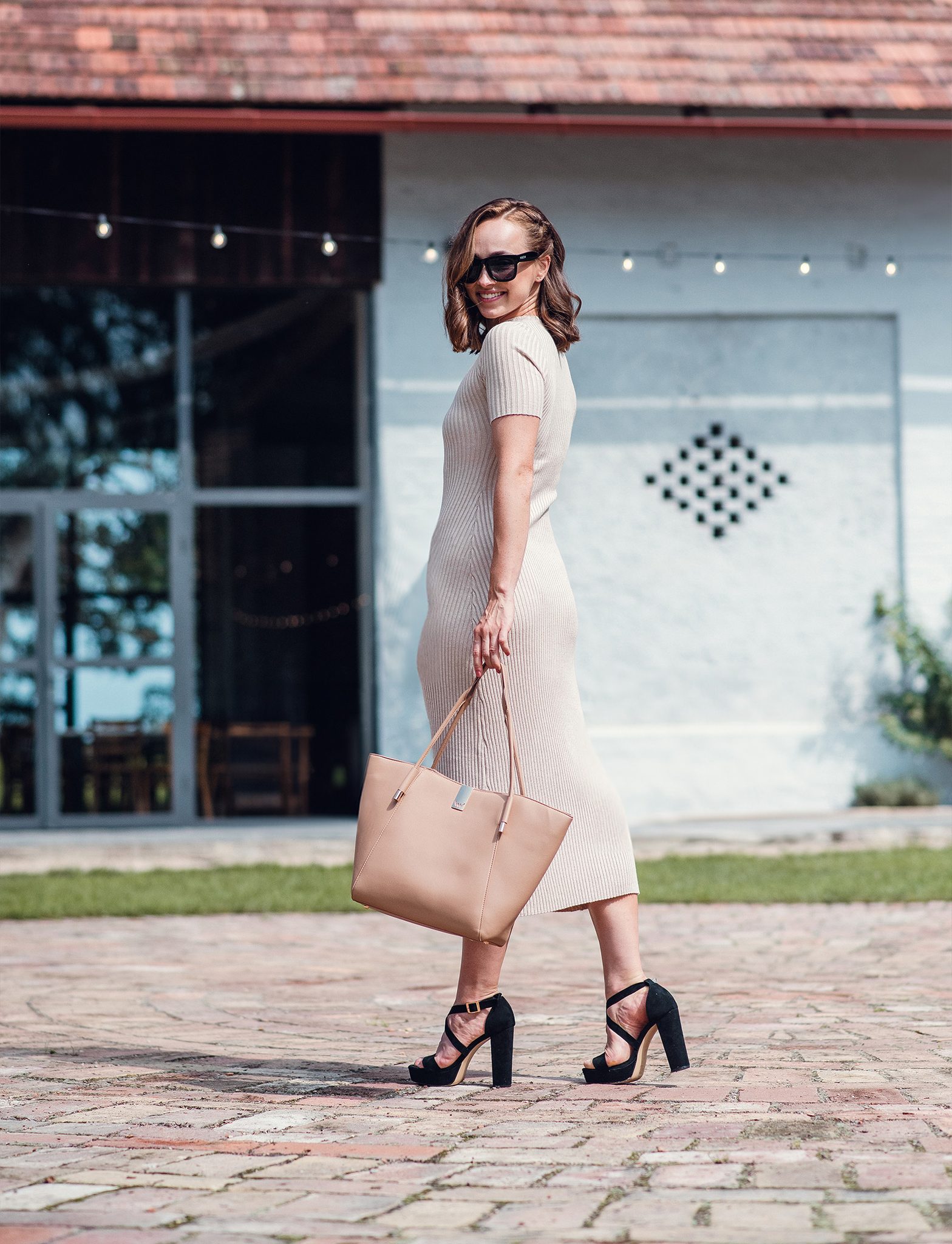VUCH Laurie Simply Cappucion Handbag