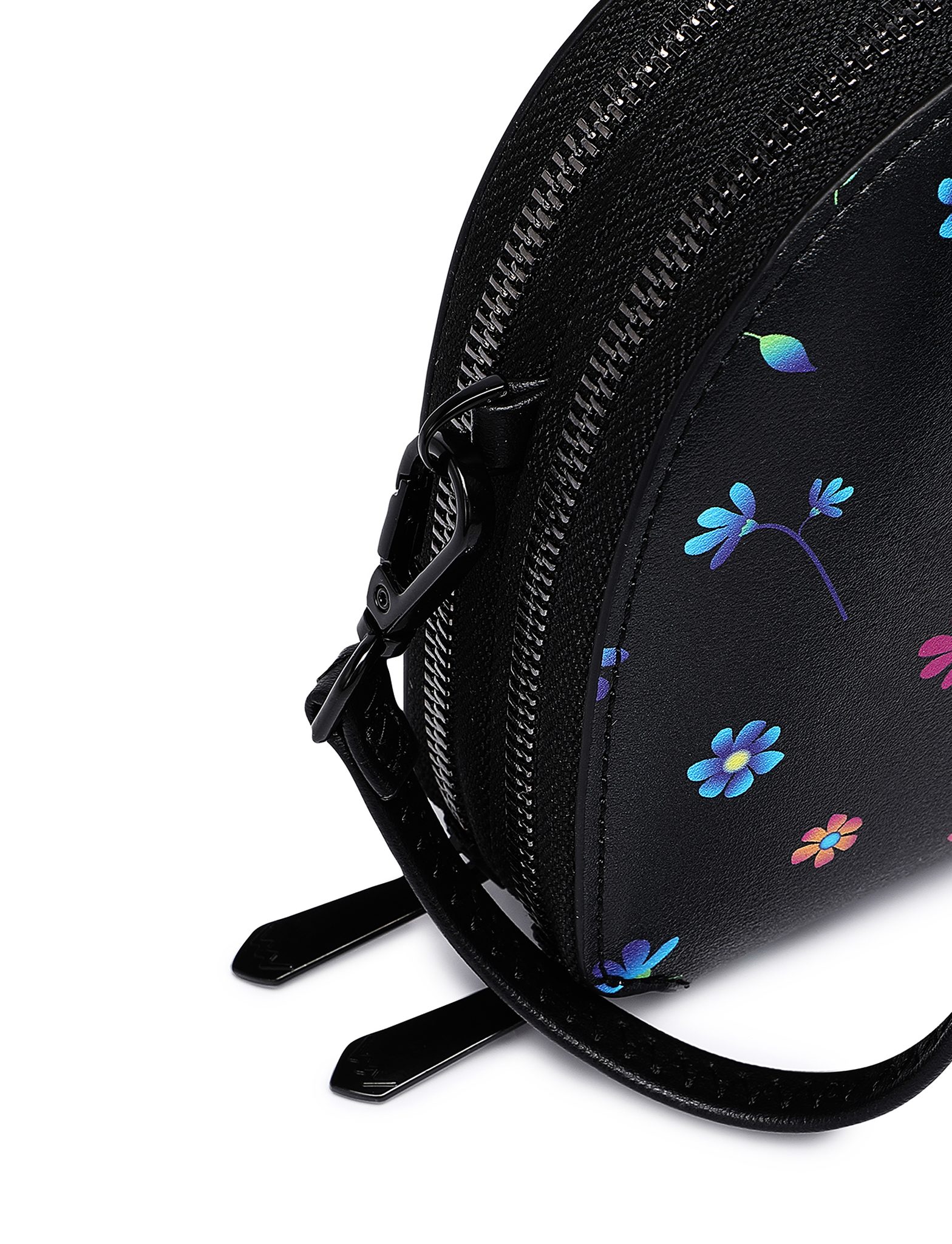 VUCH Caira Maedow Black Handbag
