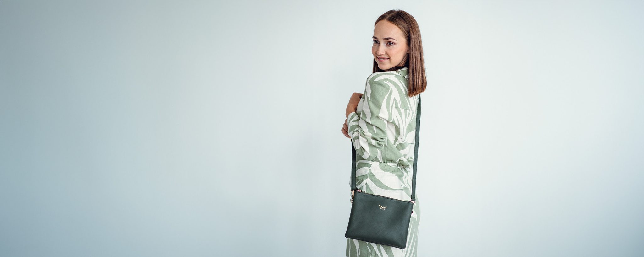 VUCH Anna Dark Green Handbag