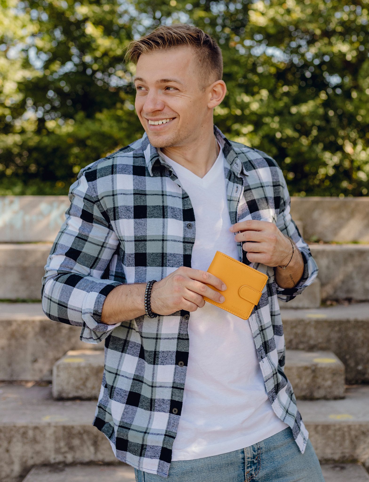 VUCH Aris Mustard Wallet