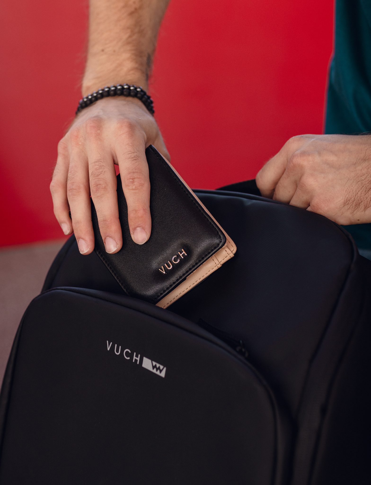 VUCH Steph Black Wallet