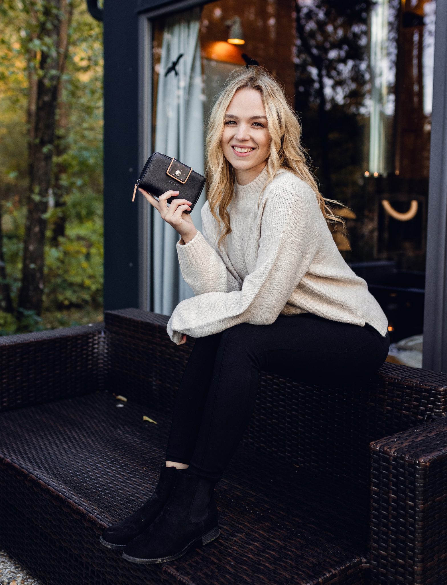 Portofele pentru femei Vuch - negru