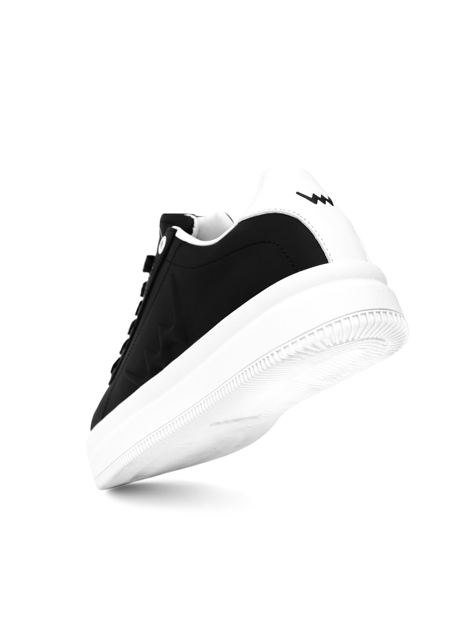 VUCH Lucky Black Sneaker